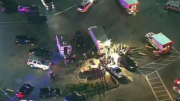 mall-shooting-burlington4-1300