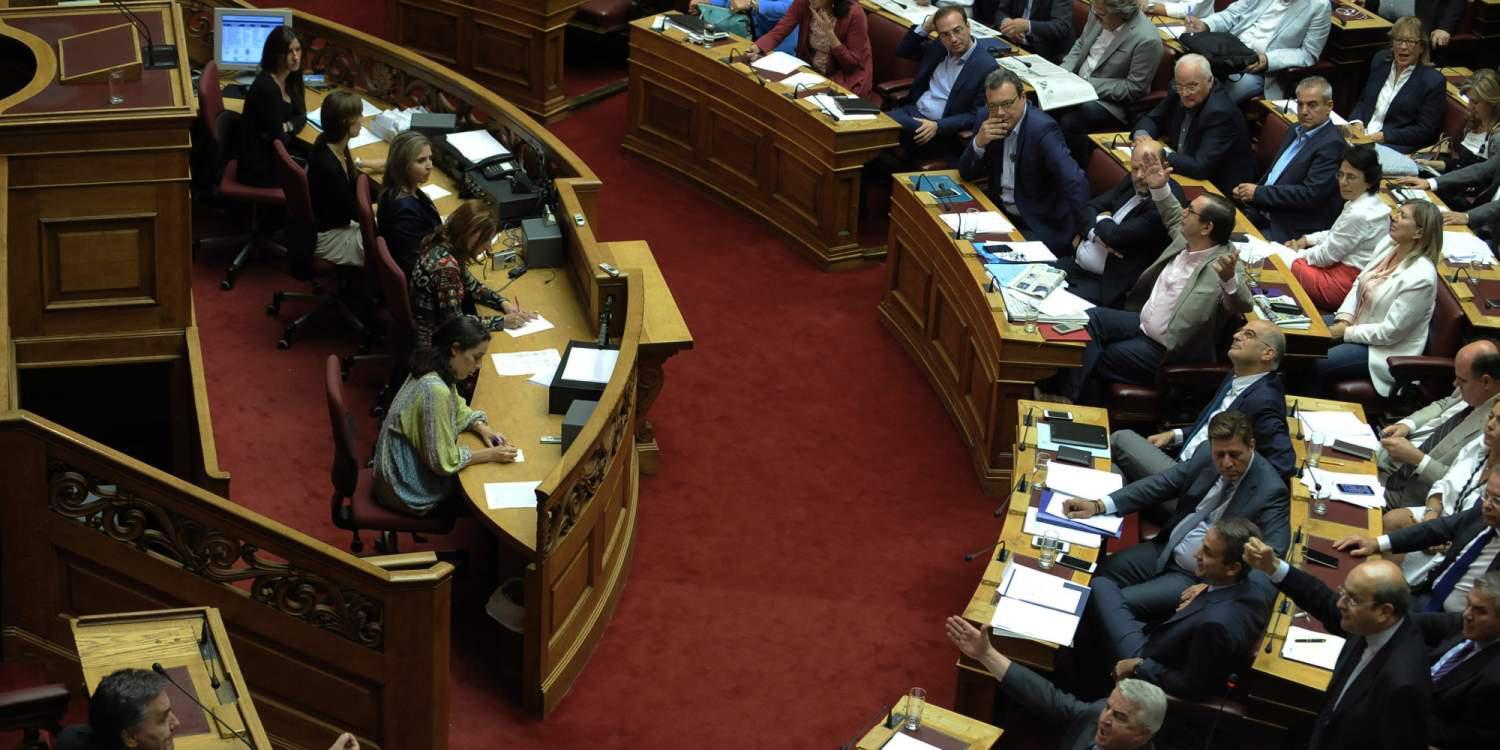 Πέρασε με 152 ψήφους το πολυνομοσχέδιο με τα προαπαιτούμενα