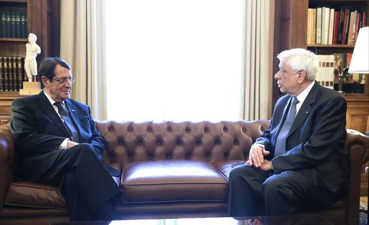Παυλόπουλος και Αναστασιάδης μίλησαν για το Κυπριακό