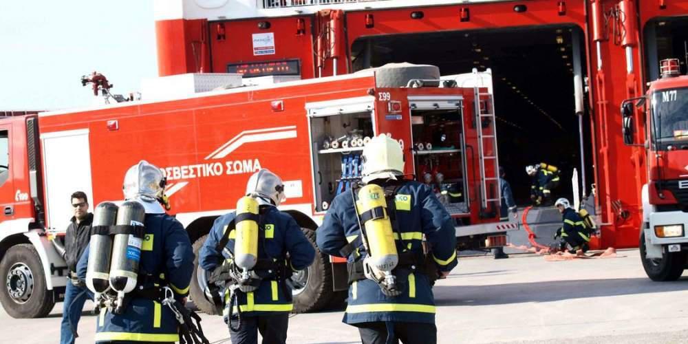 Λεωφορείο γεμάτο κόσμο πήρε φωτιά στην Μεσογείων