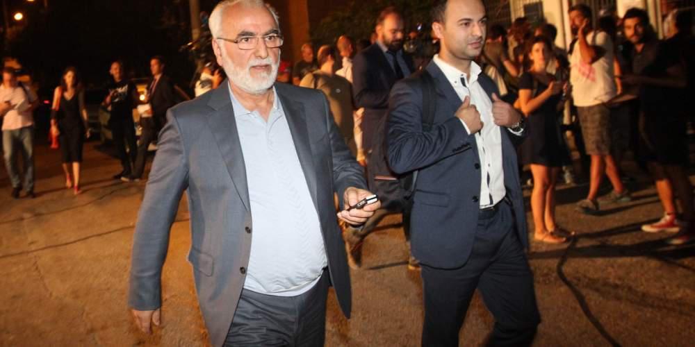 Για αλλοίωση του διαγωνισμού για τις τηλεοπτικές άδειες μιλάει ο Alpha! [βίντεο]