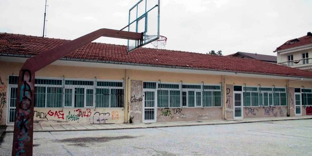 Ασφάλεια μαθητών… με κορδέλες