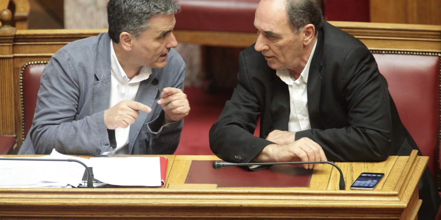 Διαψεύδει η κυβέρνηση τα περί προβληματισμού για την Ευρωζώνη