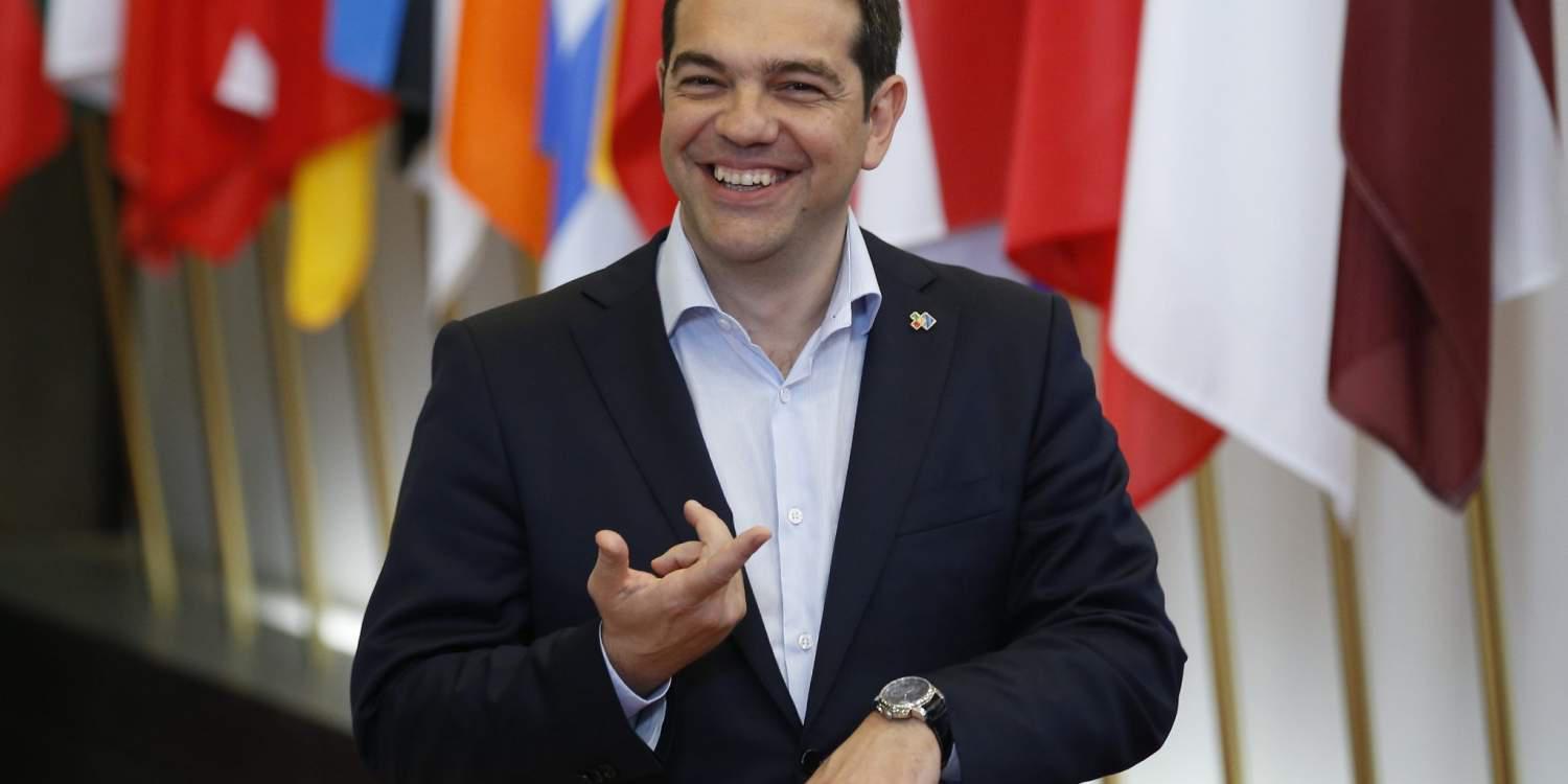 Στο twitter κάνουν πάρτι με τη φωτογράφιση του Τσίπρα