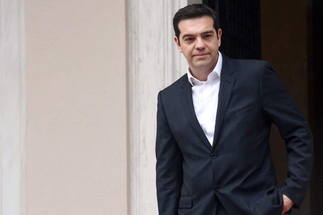 Εξαγγέλει την αναστολή του ΦΠΑ στα νησιά ο Τσίπρας την Τρίτη από τη Νίσυρο