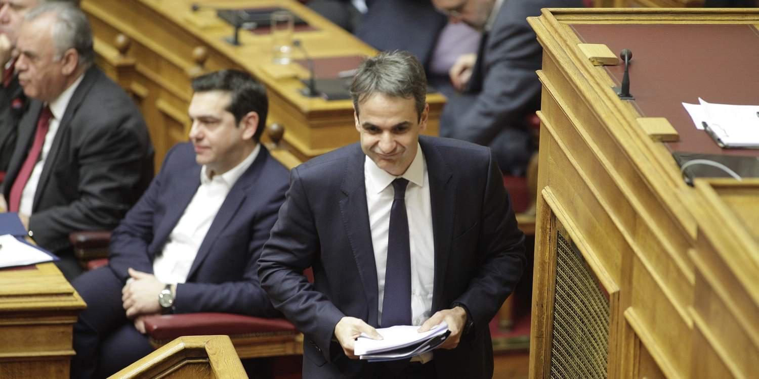 Πόλεμος… ανακοινώσεων από Μαξίμου και ΝΔ – Οι… «φαρσοκωμωδίες» και ο… «εξευτ