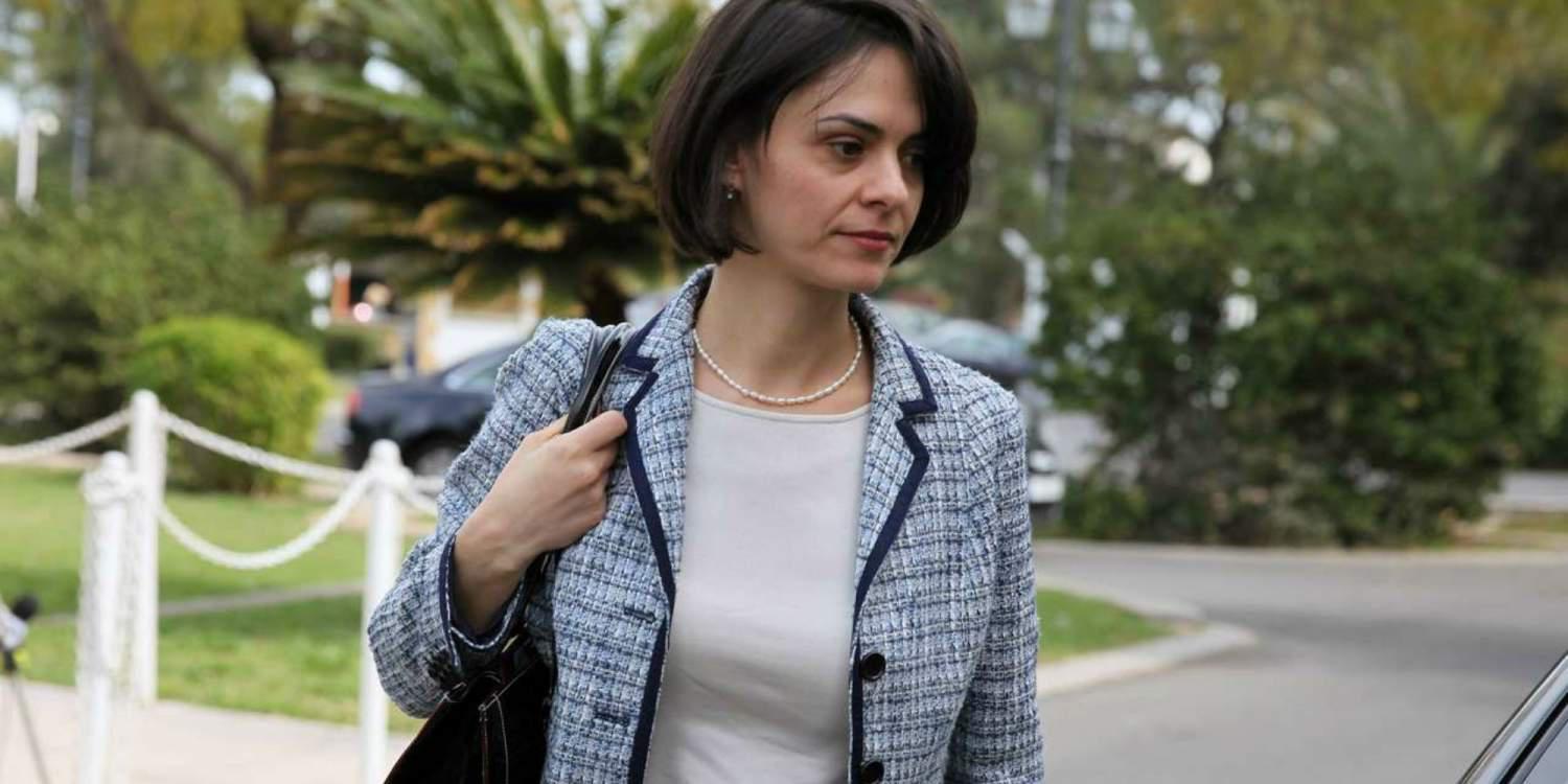 «Παράθυρο» για ομαδικές απολύσεις