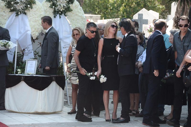 xavelas-lampros-kideia-1300-4