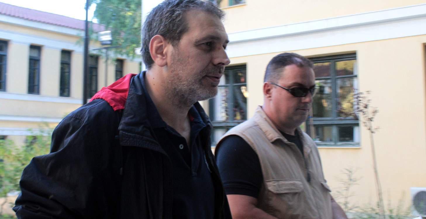 Στην Ευελπίδων ο Χίος – Είπε στους δημοσιογράφους «έρχεται η σειρά σας» [εικόνες]