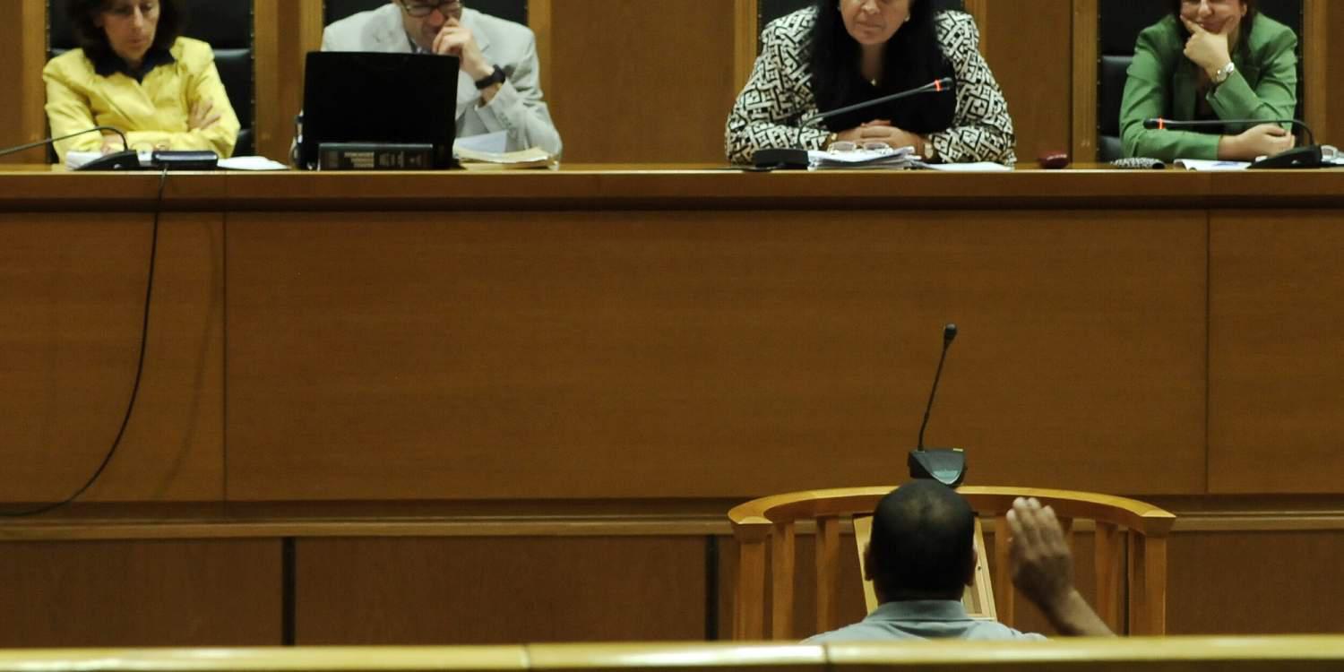Νέες σοκαριστικές μαρτυρίες στη δίκη της Χρυσής Αυγής