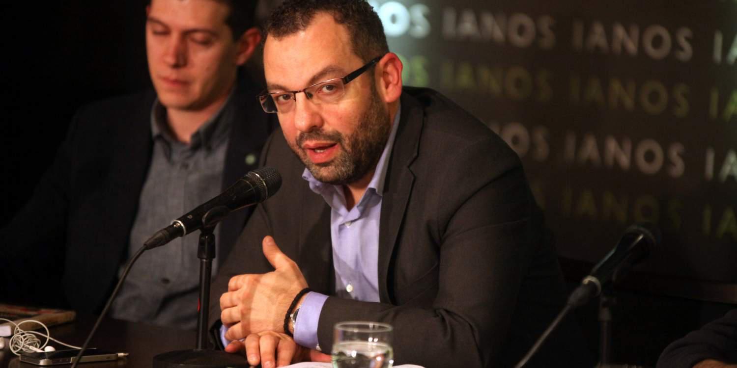 Χριστοφορίδης για «περούκες»: Συμπεριφορές που φτάνουν στον πάτο της δημοσιογραφίας