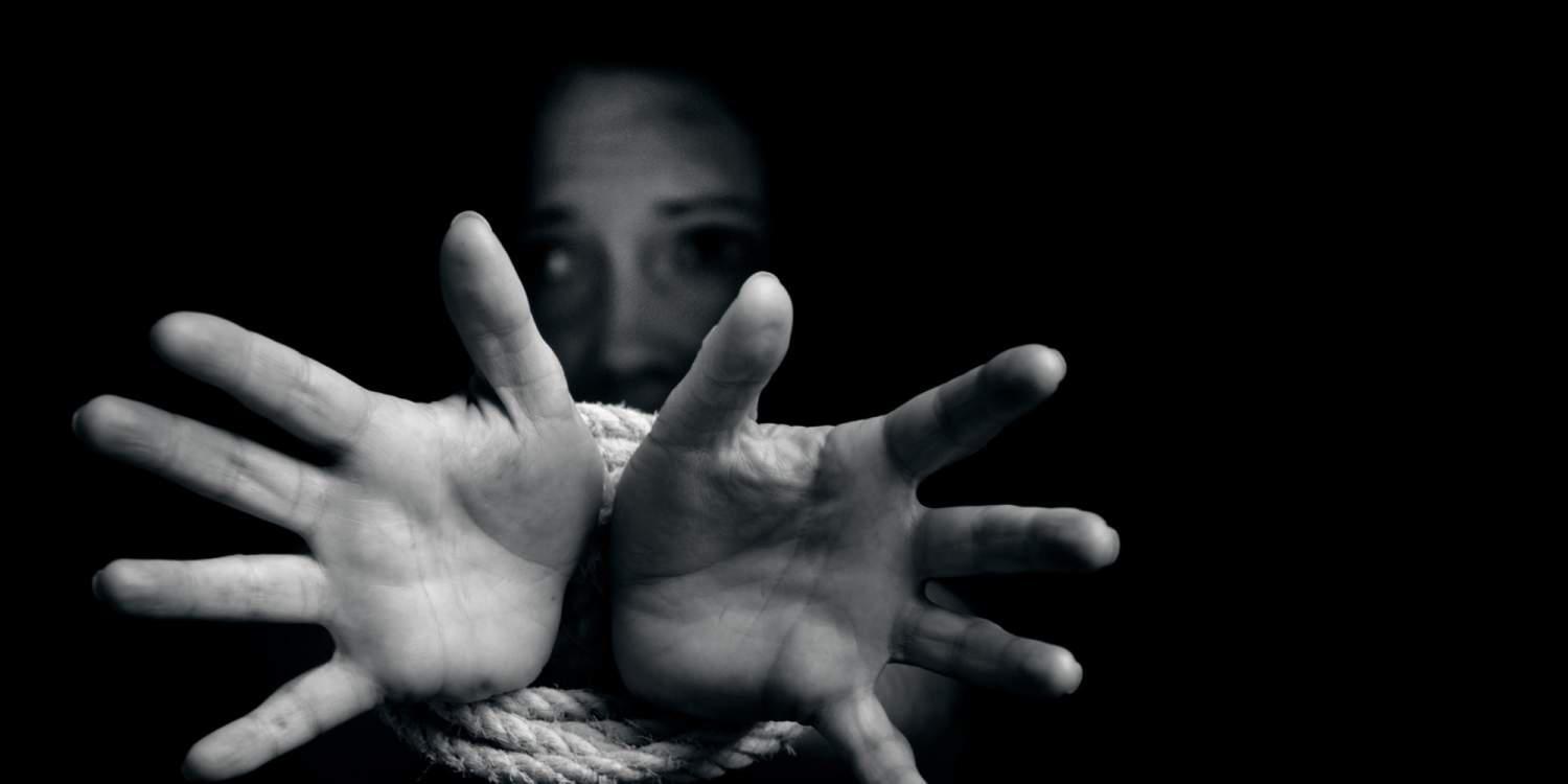 Κύκλωμα trafficking: Προσωρινά κρατούμενοι ο Έλληνας φερόμενος ως αρχηγός και η σύζυγός του