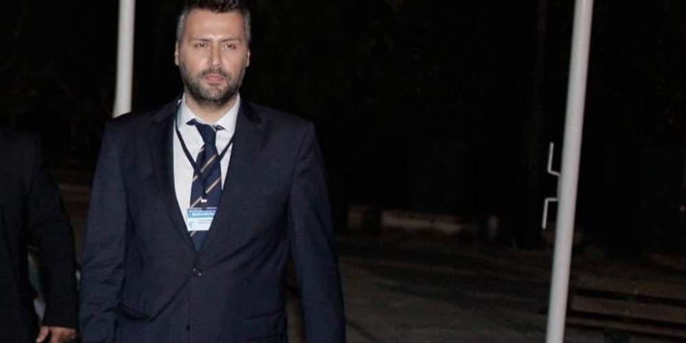 Συγκλονίζει ο Καλλιάνος για τον αδερφό του που νοσηλεύεται με κορωνοϊό: «Γιάννη κάνε κάτι, φοβάμαι»