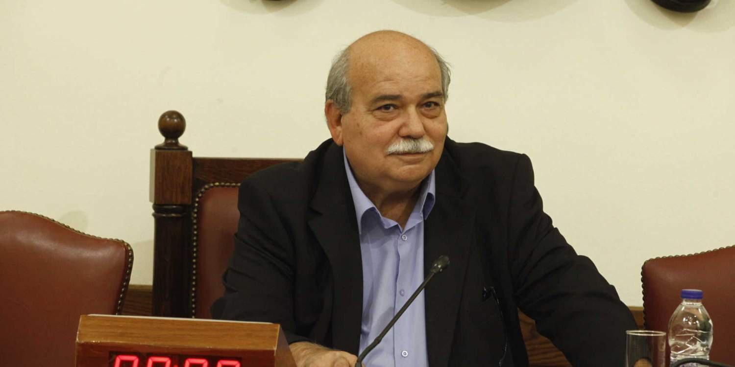Βούτσης: Πιο φτωχή η ανθρωπότητα με την απώλεια του Φιντέλ Κάστρο