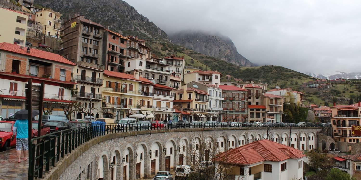 28η Οκτωβρίου: Φουλάρουν τα Airbnb για το τριήμερο – Οι δημοφιλείς προορισμοί [πίνακας με τιμέ