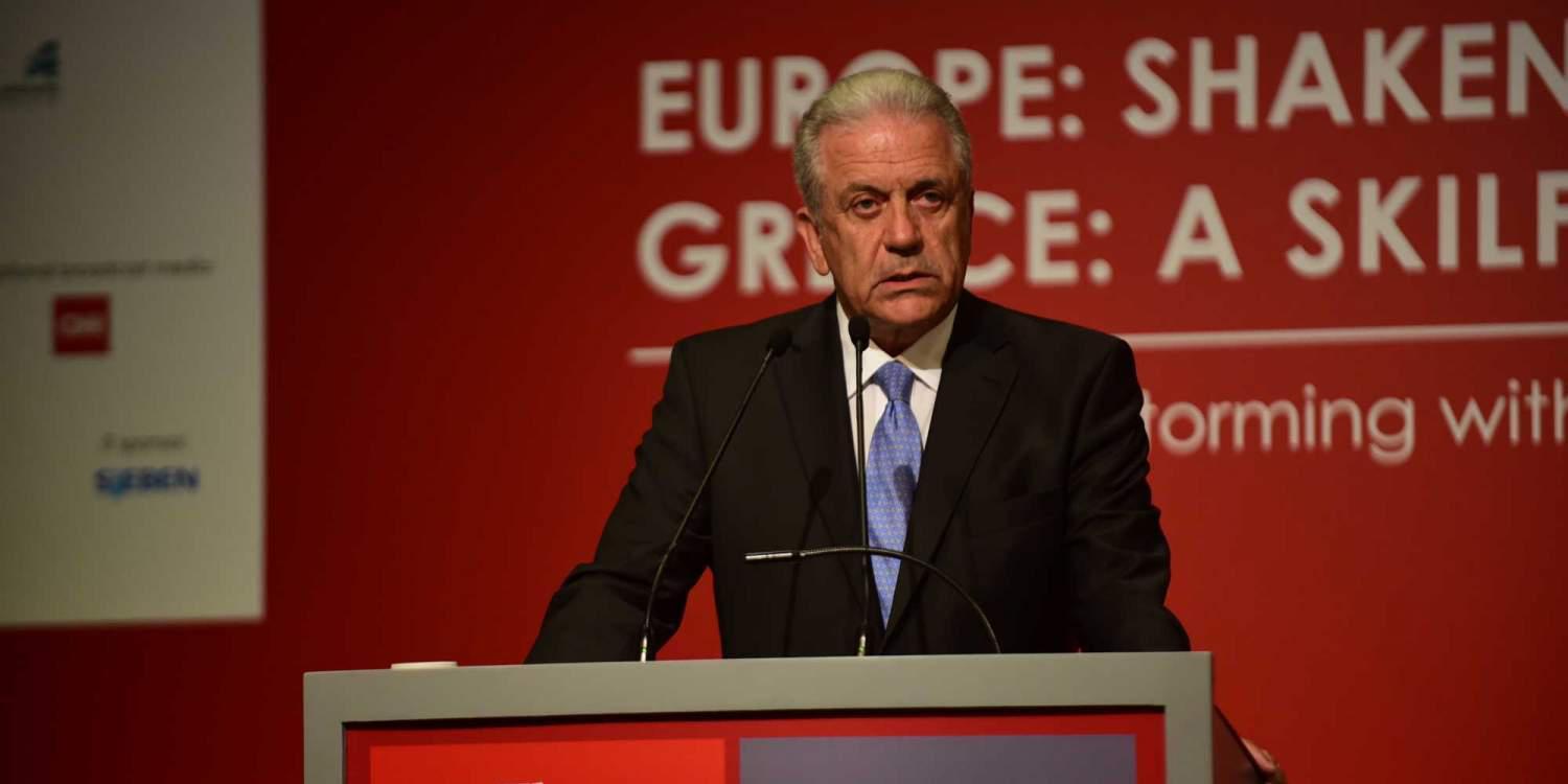 Αβραμόπουλος: Το EMSC καταπολεμά και παρεμποδίζει την παράνομη διακίνηση μεταναστών