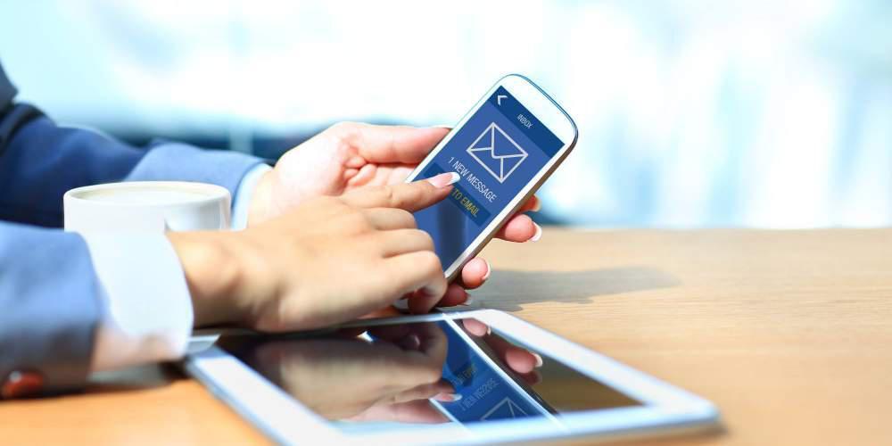 Έχετε φόρο στο email σας; – Η εφορία «σκανάρει» τα πάντα για να «τσιμπήσει» αδήλωτα εισοδήματα