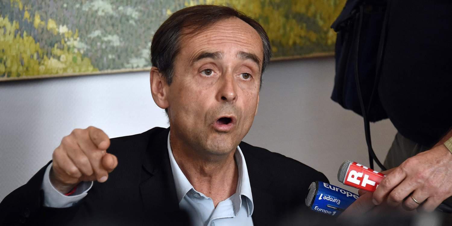 Ακροδεξιός δήμαρχος έβγαλε αφίσα κατά των προσφύγων [εικόνα]