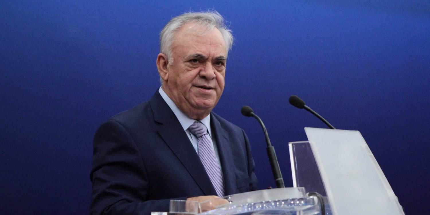 Δραγασάκης: Εμείς στηρίζουμε την ανάπτυξη «από τα κάτω»