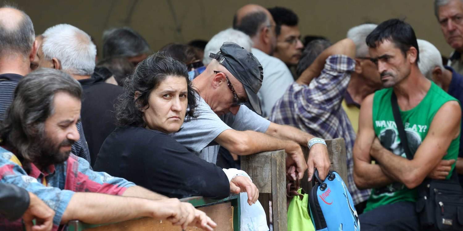 Στερούνται τα βασικά 3.830.000 Έλληνες