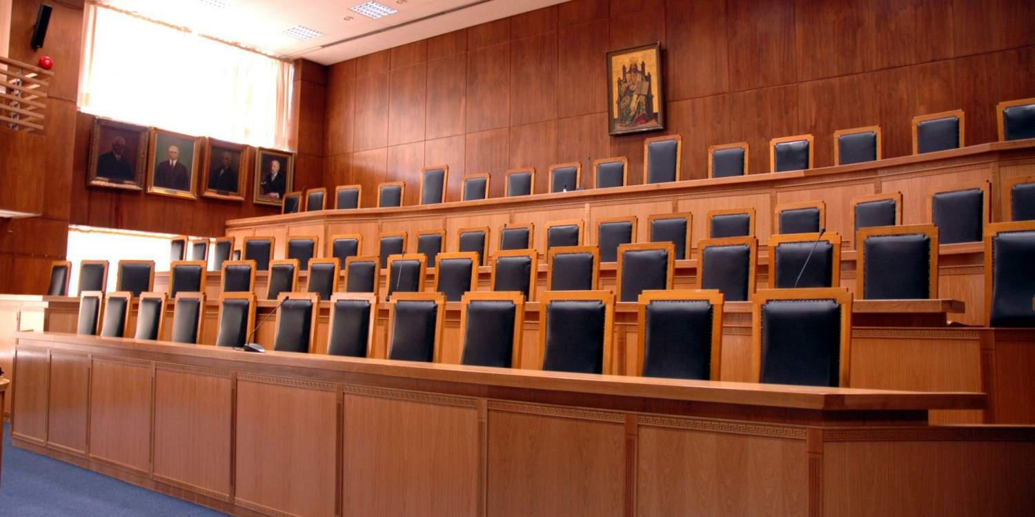 Αντιδράσεις για την πολιτικοποίηση της Ένωσης Ανωτάτων και Ανωτέρων Δικαστών και Εισαγγελέων