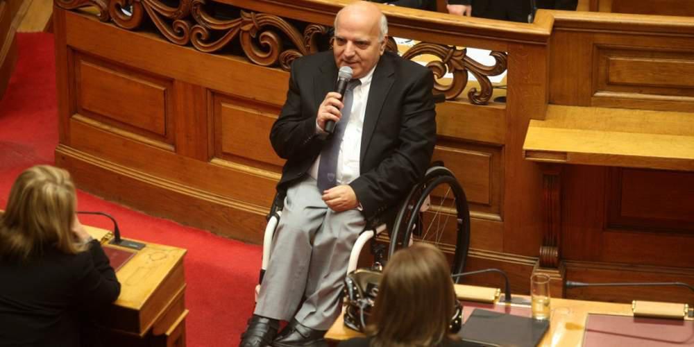 Τιμής ένεκεν τάφος στην οικογένεια του Γιώργου Φουντουλάκη από τον Δήμο Αθηναίων