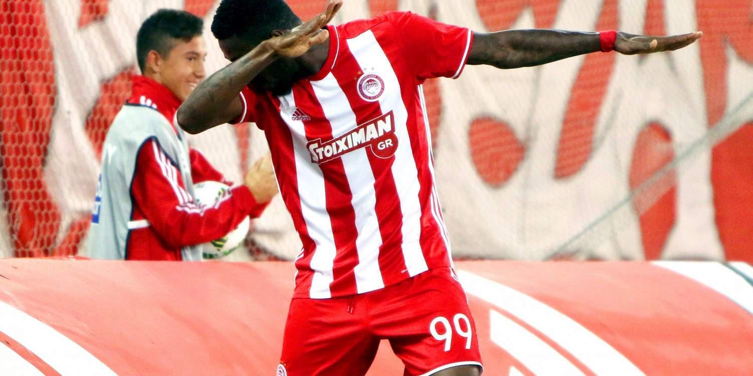 Ο Ολυμπιακός «διέλυσε» την ΑΕΚ με 3-0