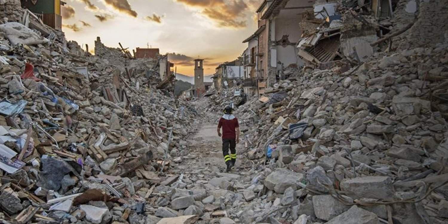 Τρέμει η γη στην Ιταλία από τους απανωτούς σεισμούς – 5,7 ο μεγαλύτερος