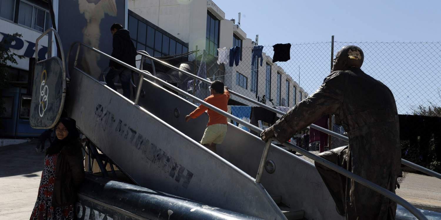 Σε κρίσιμη κατάσταση 7χρονο κοριτσάκι που έπεσε από μεγάλο ύψος στον καταυλισμό του Ελληνικού