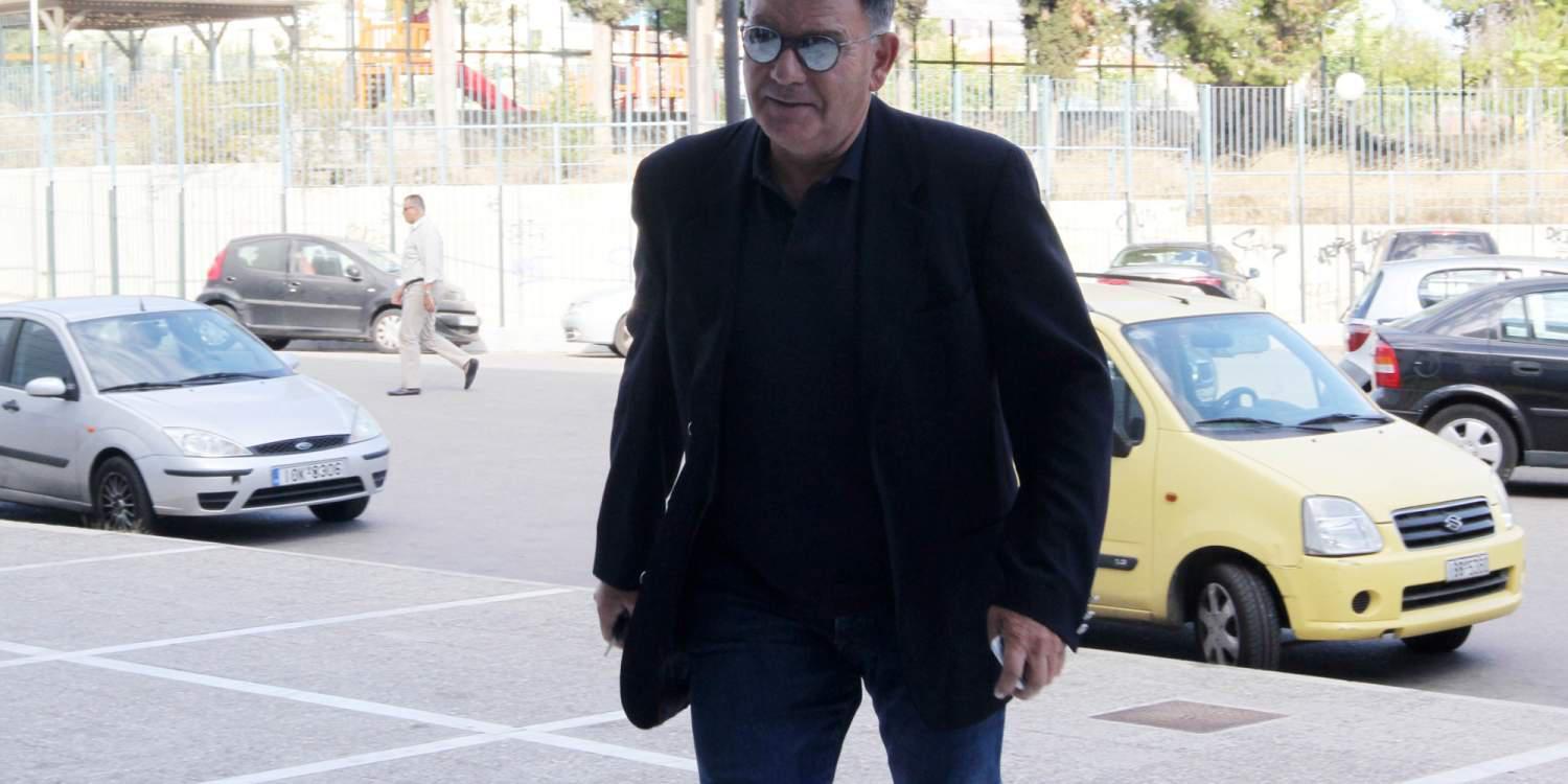 Απόλυση προπονητή και πρόστιμο στους παίκτες της Λάρισας από τον Κούγια