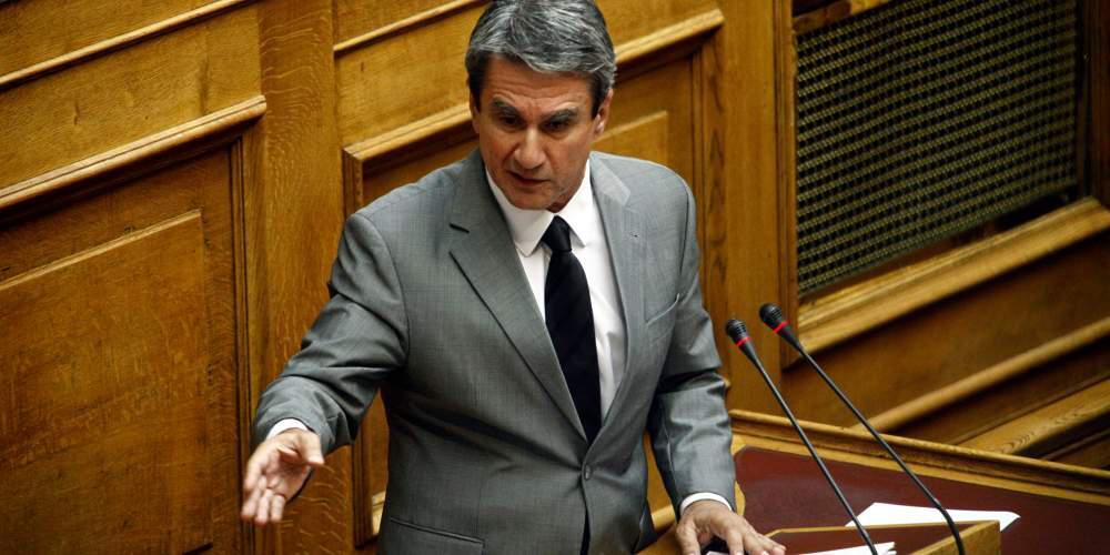 Λοβέρδος για Τσίπρα: Είναι σε πανικό και θα πρέπει να ντρέπεται