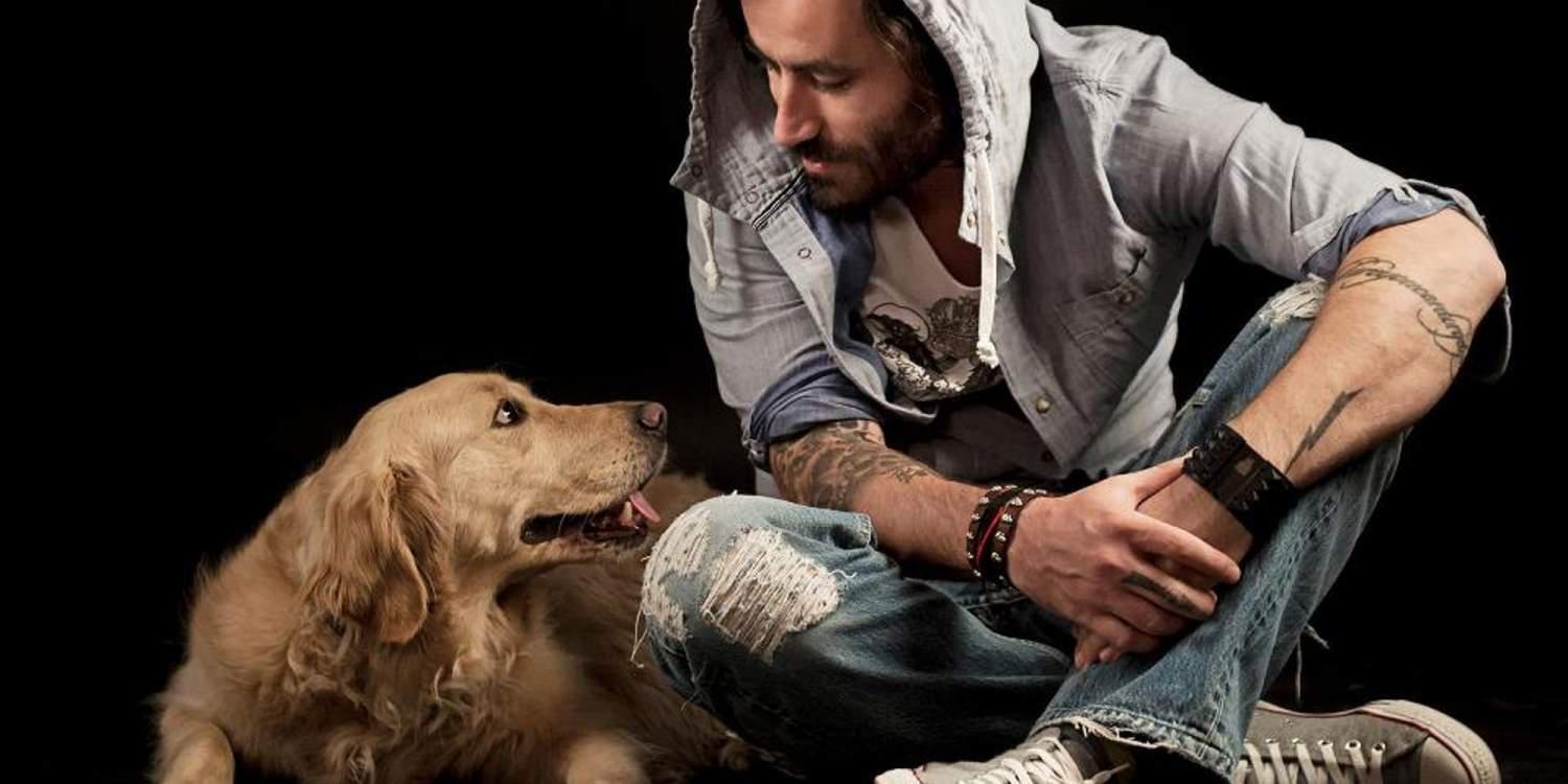 Ο Γιώργος Μαυρίδης ποζάρει για πρώτη φορά μαζί με τον πατέρα του [εικόνα]