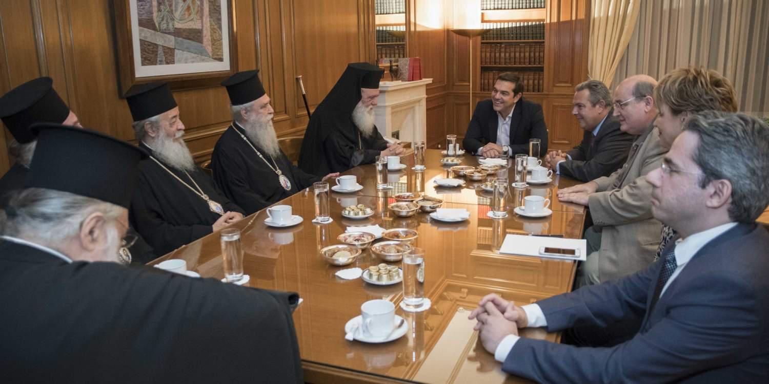 Μαξίμου για συνάντηση με Ιερώνυμο: Βήμα για την αποκατάσταση της εμπιστοσύνης