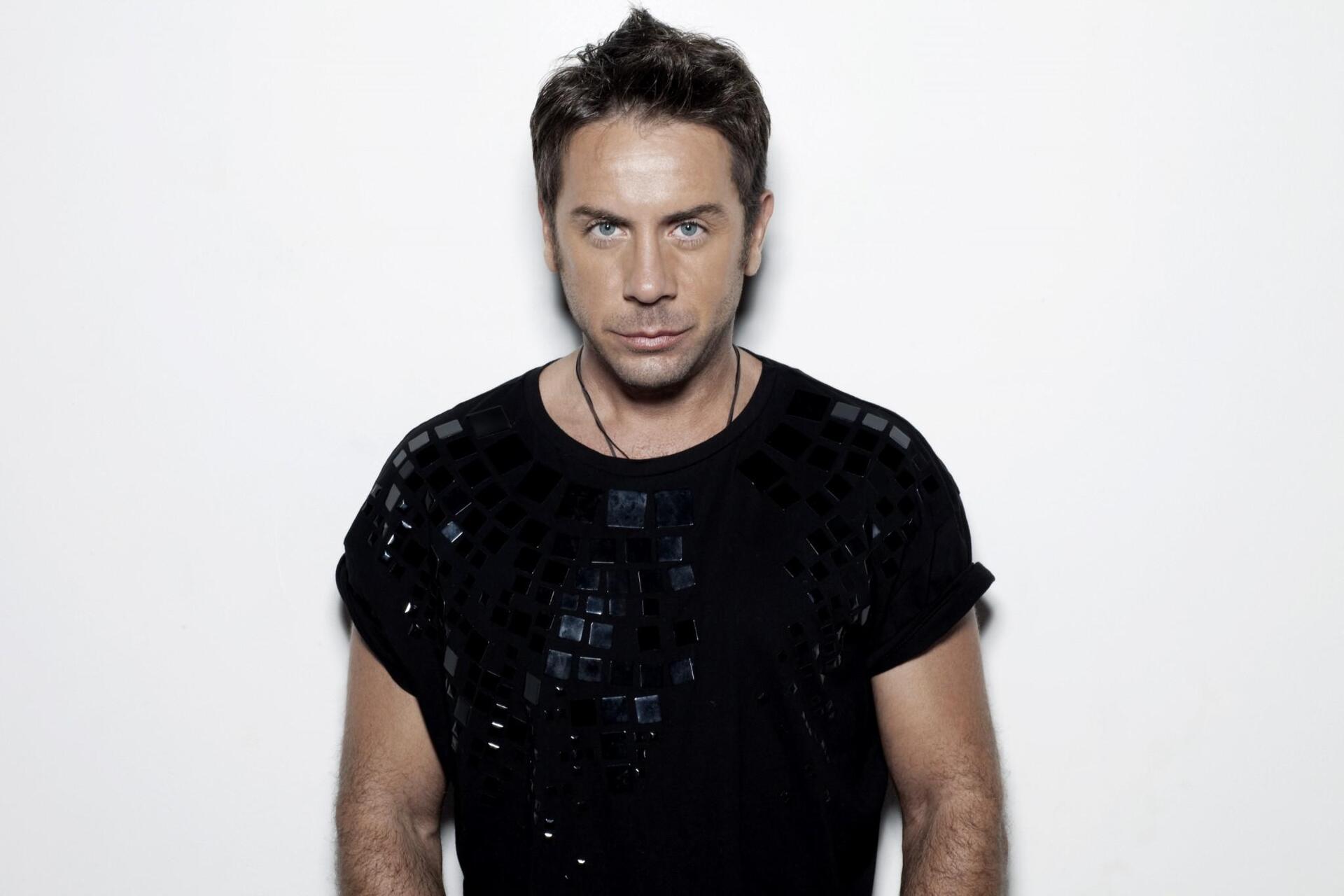 Γιώργος Μαζωνάκης