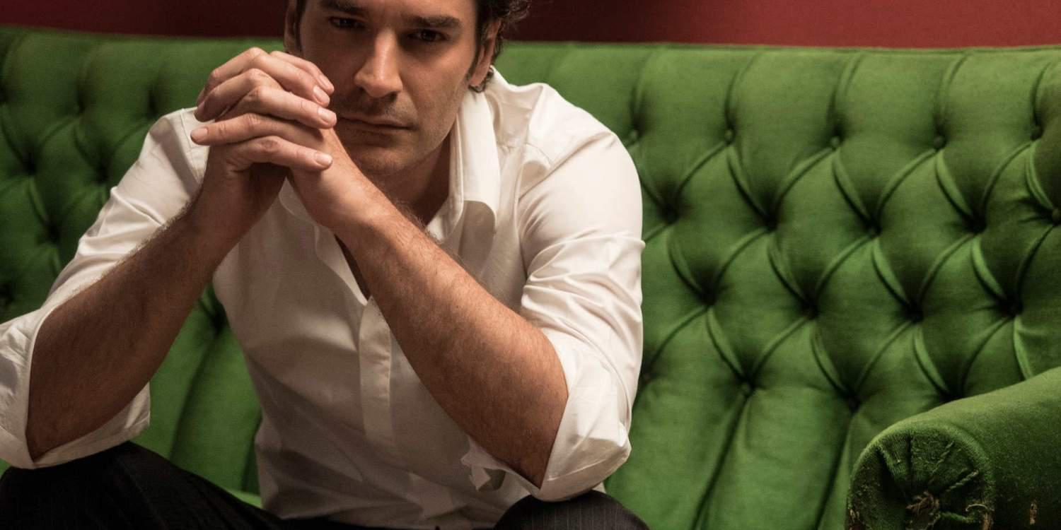 Το νέο σπίτι του Χριστόφορου Παπακαλιάτη στο Χόλιγουντ