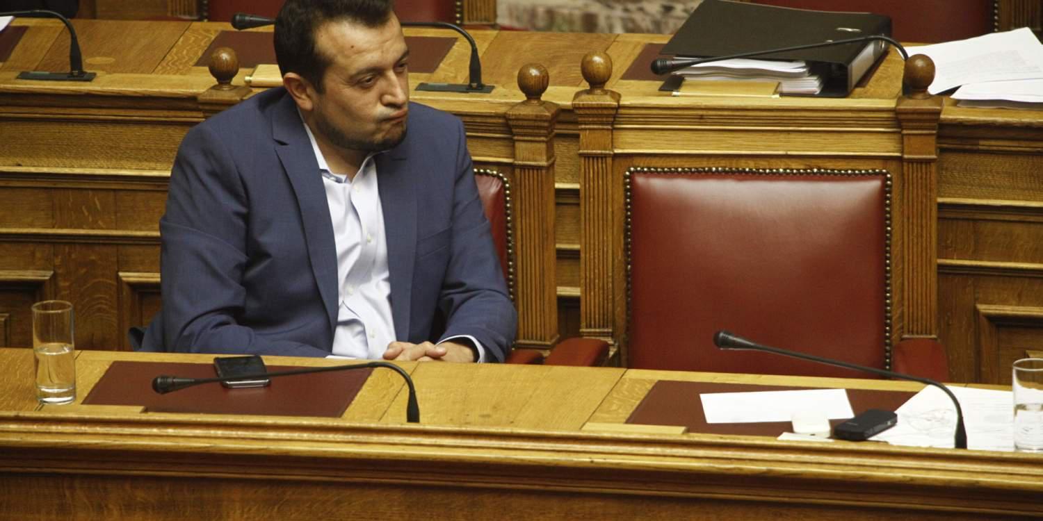 «Αγρίεψε» ο Παππάς και ζητά να κλείσουν πέντε ημέρες μετά το ΦΕΚ τα κανάλια που δεν έχουν άδεια