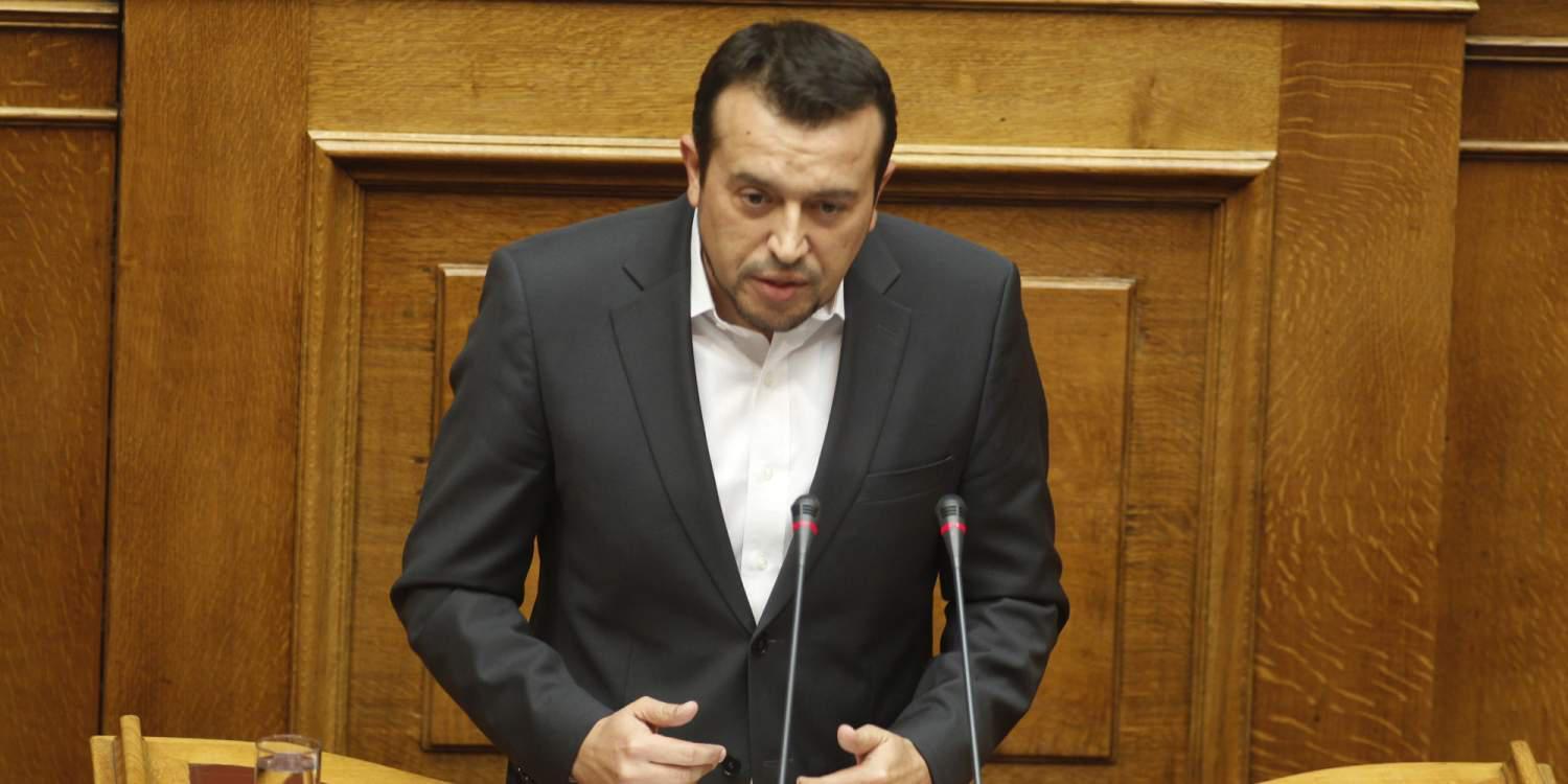 Τηλεοπτικές άδειες: «Παράθυρο» για να δοθούν περισσότερες άνοιξε ο Παππάς