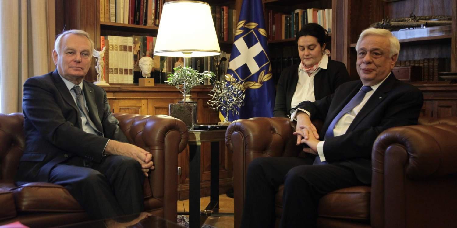 Το προσφυγικό στο επίκεντρο της συζήτησης Παυλόπουλου και Ερό