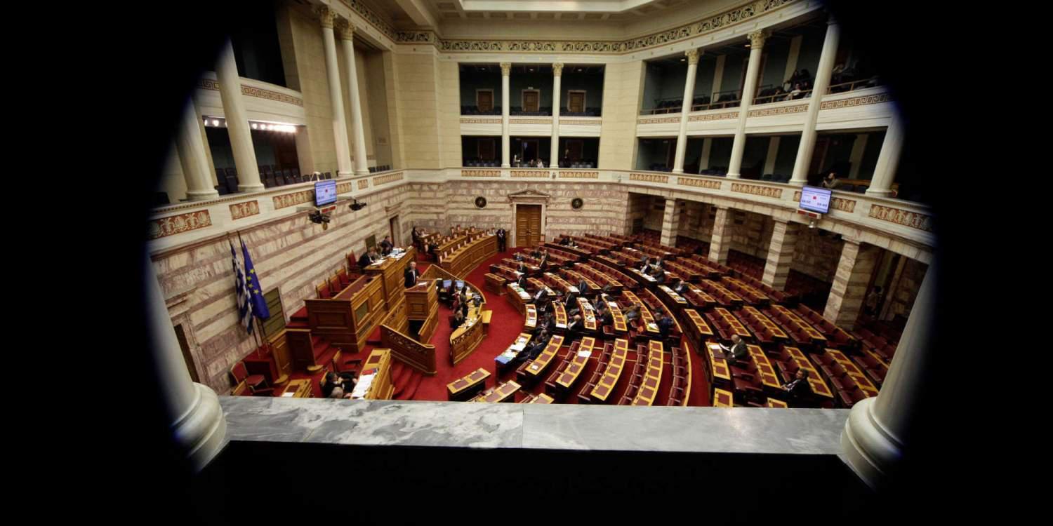 Έκθεση-κόλαφος του Γραφείου Προϋπολογισμού της Βουλής: Ο προϋπολογισμός ενισχύει την ύφεση