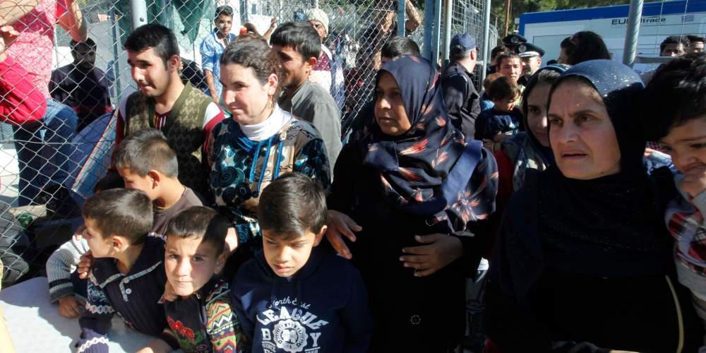 Έκτακτη σύσκεψη στο Μαξίμου για τους πρόσφυγες της Σάμου