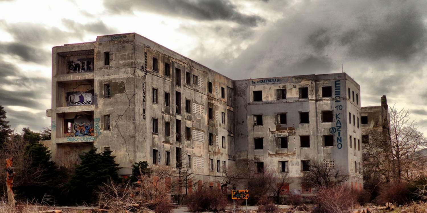 Στα άδυτα του Πάρκου των Ψυχών και του στοιχειωμένου Σανατορίου στην Πάρνηθα