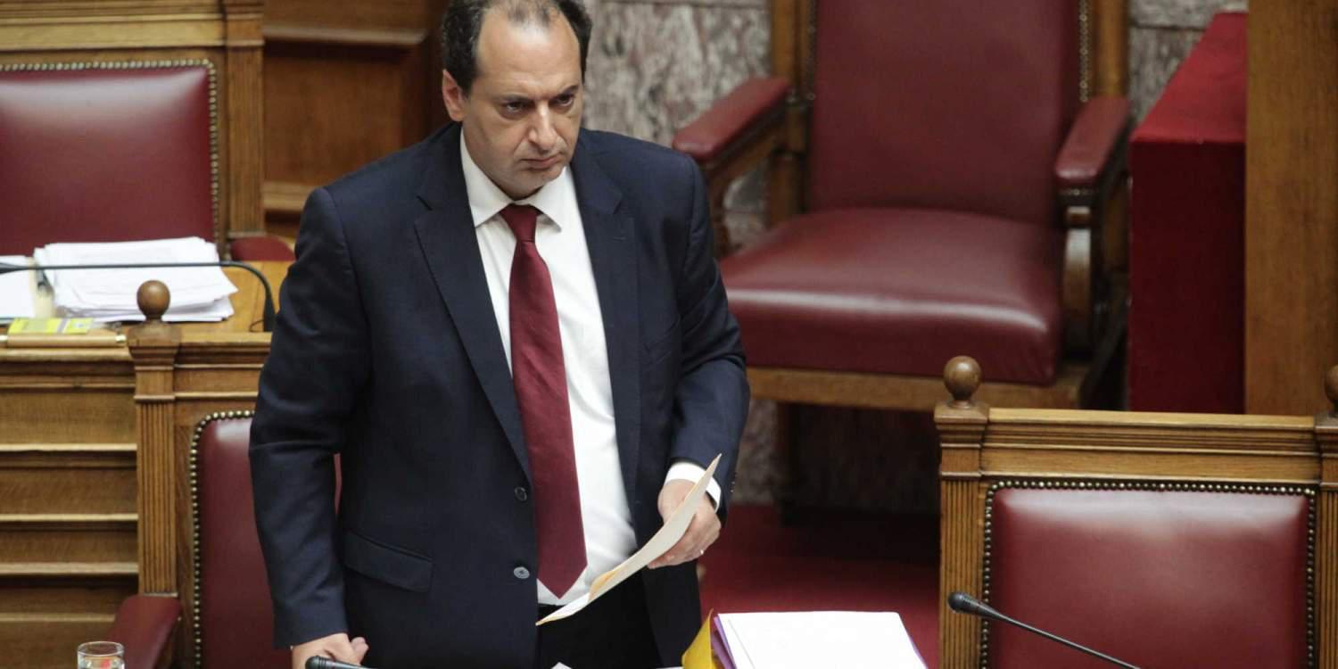 Σπίρτζης: Οι ιδιωτικές εταιρείες φύλαξης προκάλεσαν τις καταστροφές στα ακυρωτικά μηχανήματα