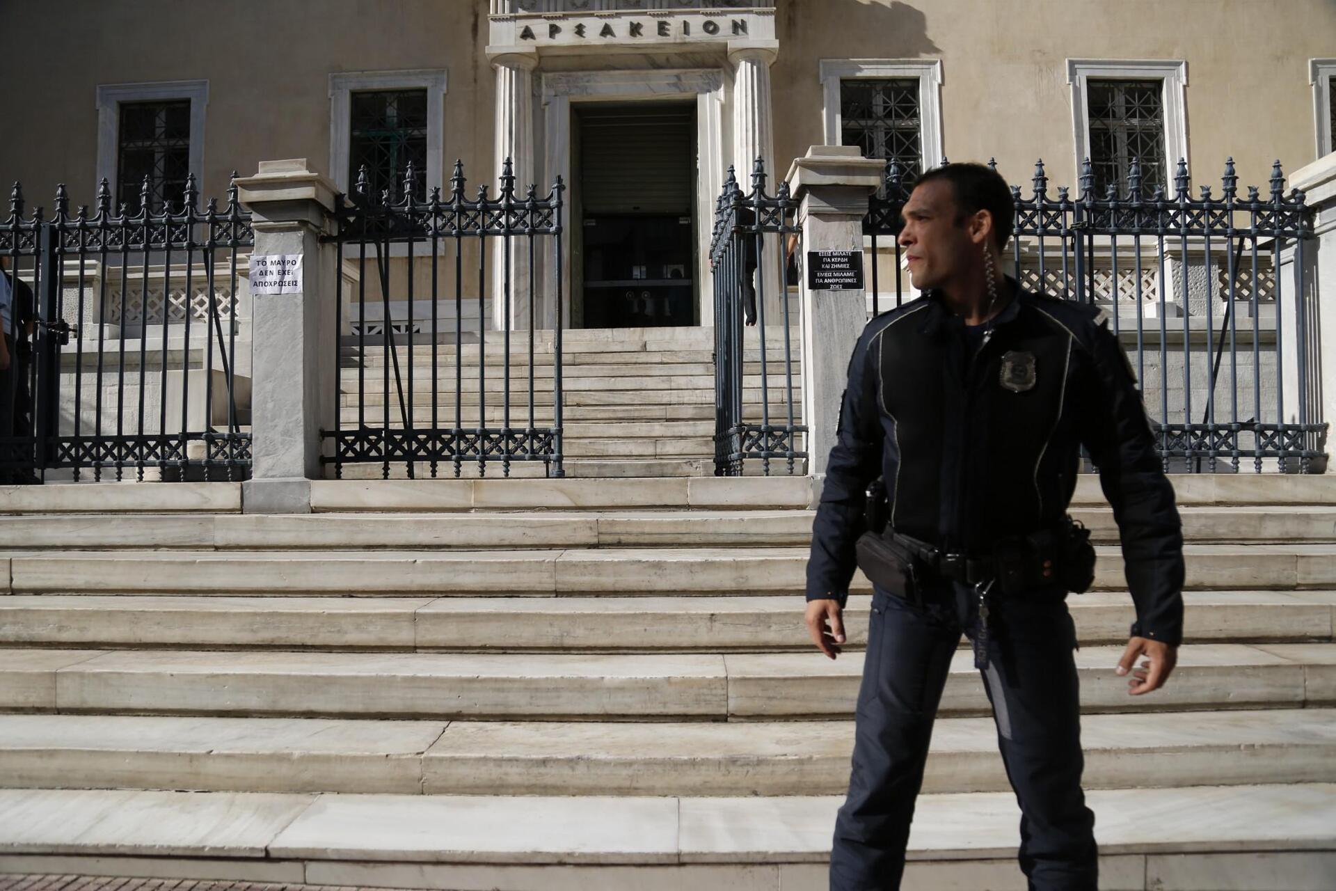 ste-ereunes-astynomia-vomva-kare-kare-1300-4