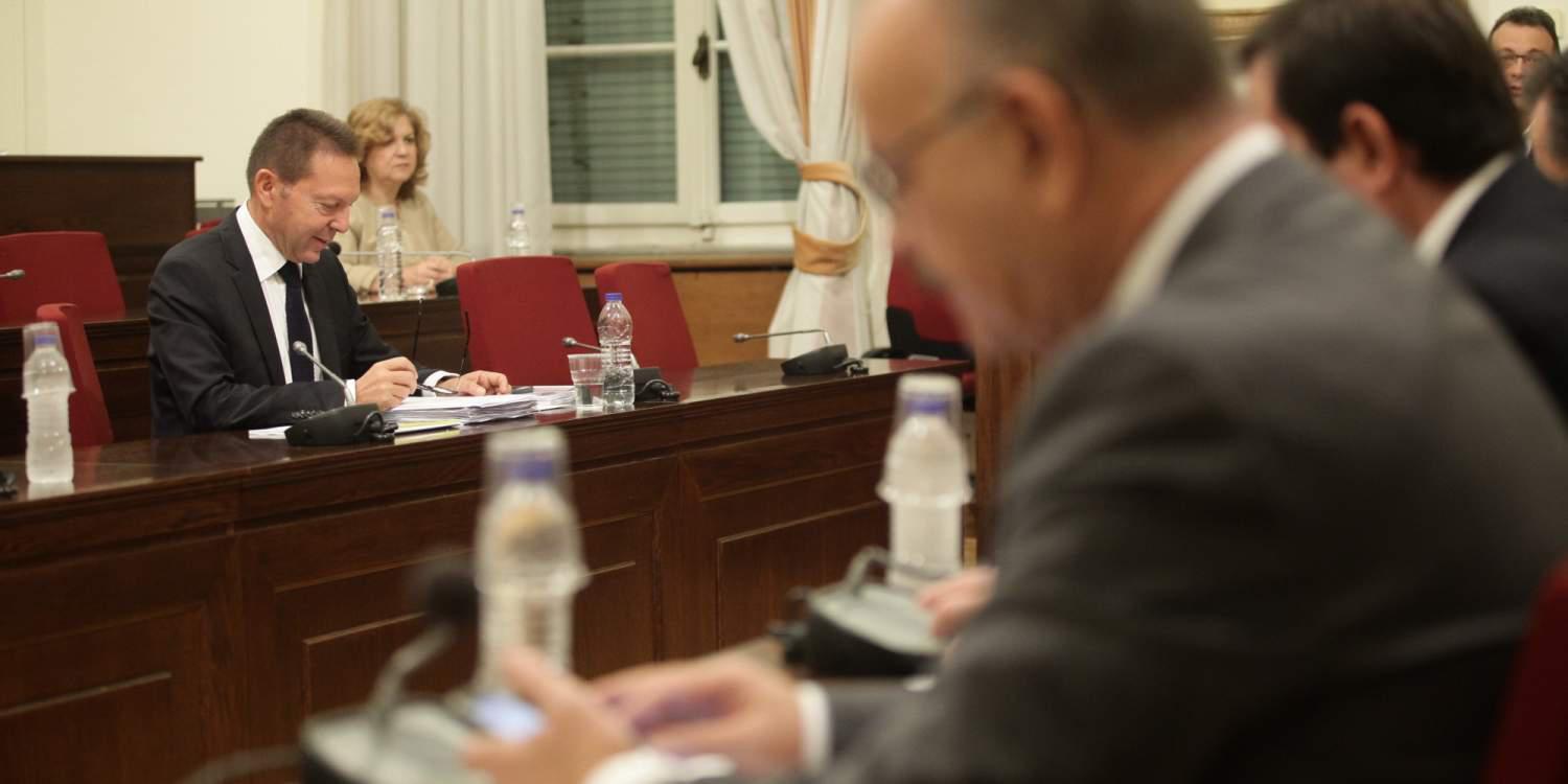 Κατάθεση σοκ Στουρνάρα για capital control, Βαρουφάκη, Καλογρίτσα και Attica bank