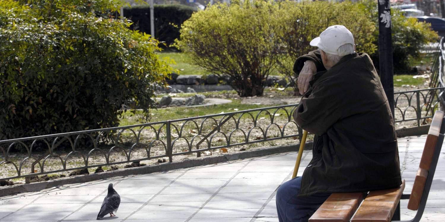 Αποκλειστικό: Άγριο «ψαλίδι» στις συντάξεις χηρείας