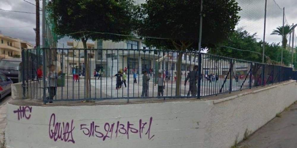 Πατέρας χαστούκισε το δάσκαλο του παιδιού του επειδή του έβαλε χαμηλούς βαθμούς