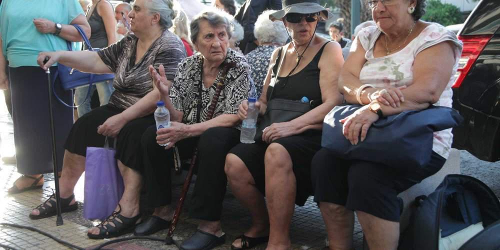 Συντάξεις χηρείας τριών ταχυτήτων για νέους δικαιούχους