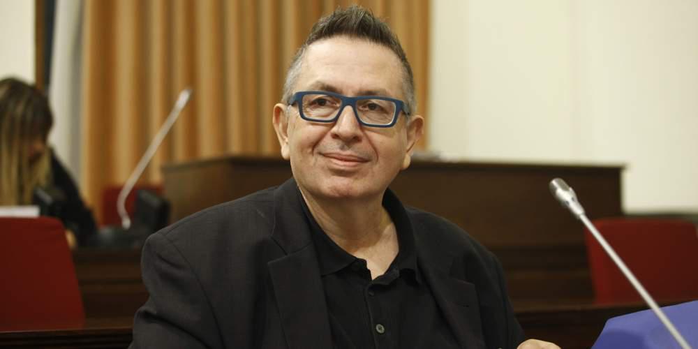 Η κατάθεση του Θέμου Αναστασιάδη στην Εξεταστική για τα δάνεια [live]