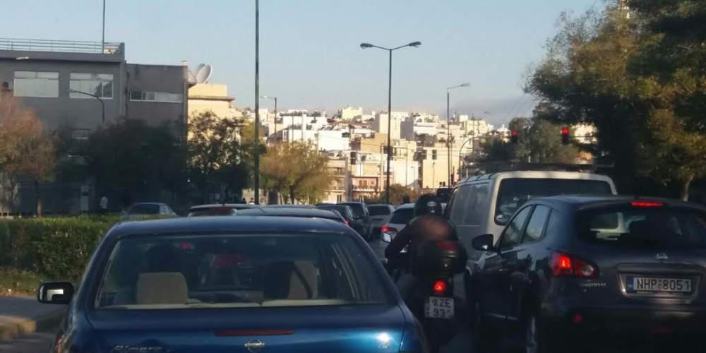 Κίνηση Τώρα: Τροχαίο στη λεωφόρο Κηφισίας, στο ύψος Παραδείσου – Σημαντικές καθυστερήσεις [Χάρτης]