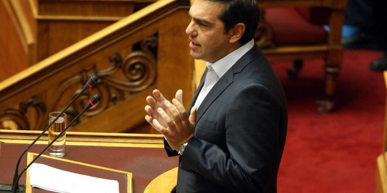 Handelblatt: Ο καβγάς για τον μποναμά βολεύει τον Τσίπρα